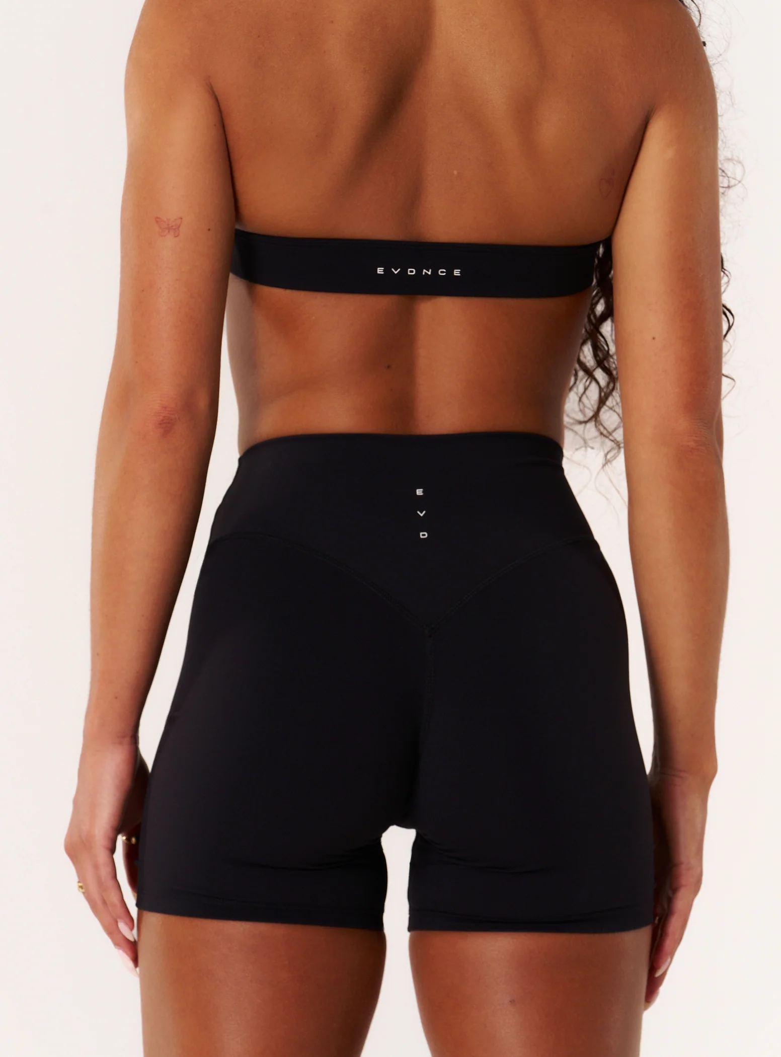 Cloud Compression Mid Rise Shorts - Black - Image 7