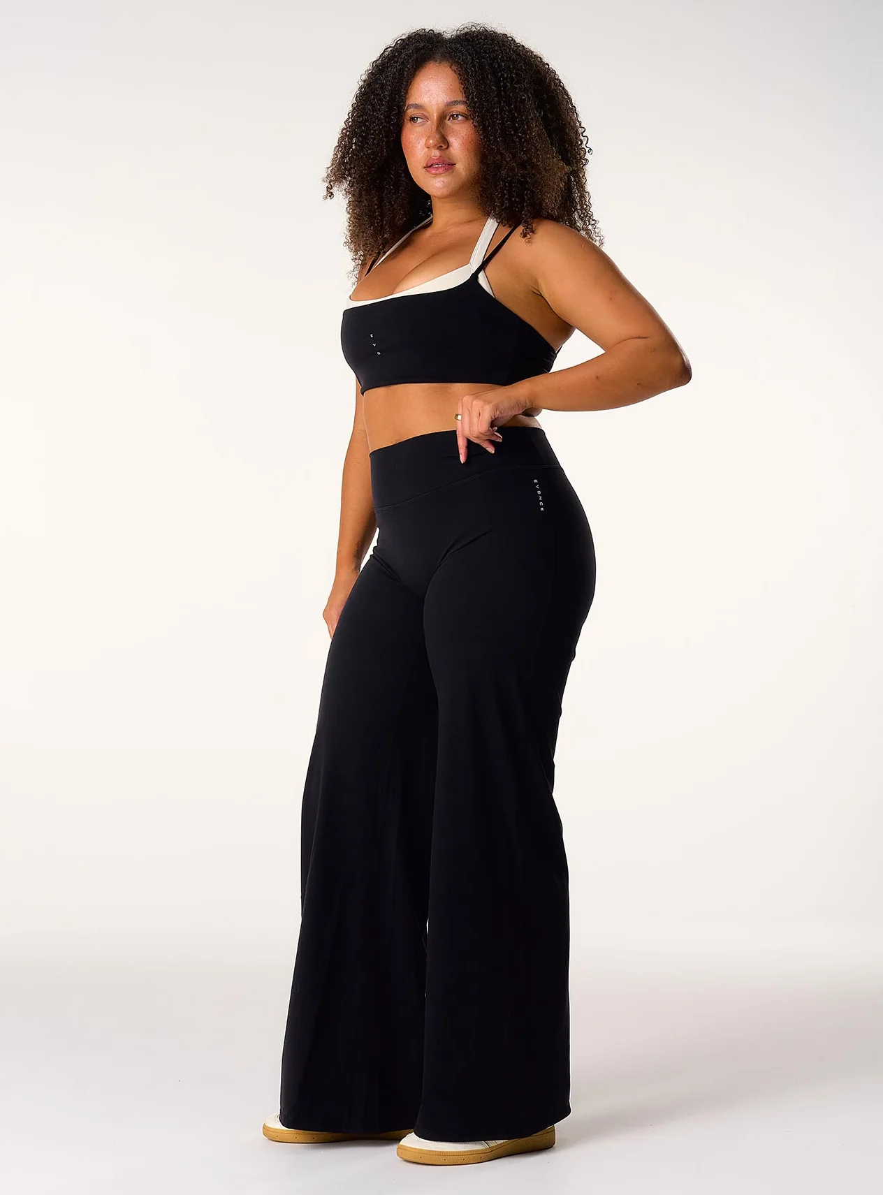 Cloud Compression Wide Leg Leggings - Black - Image 3