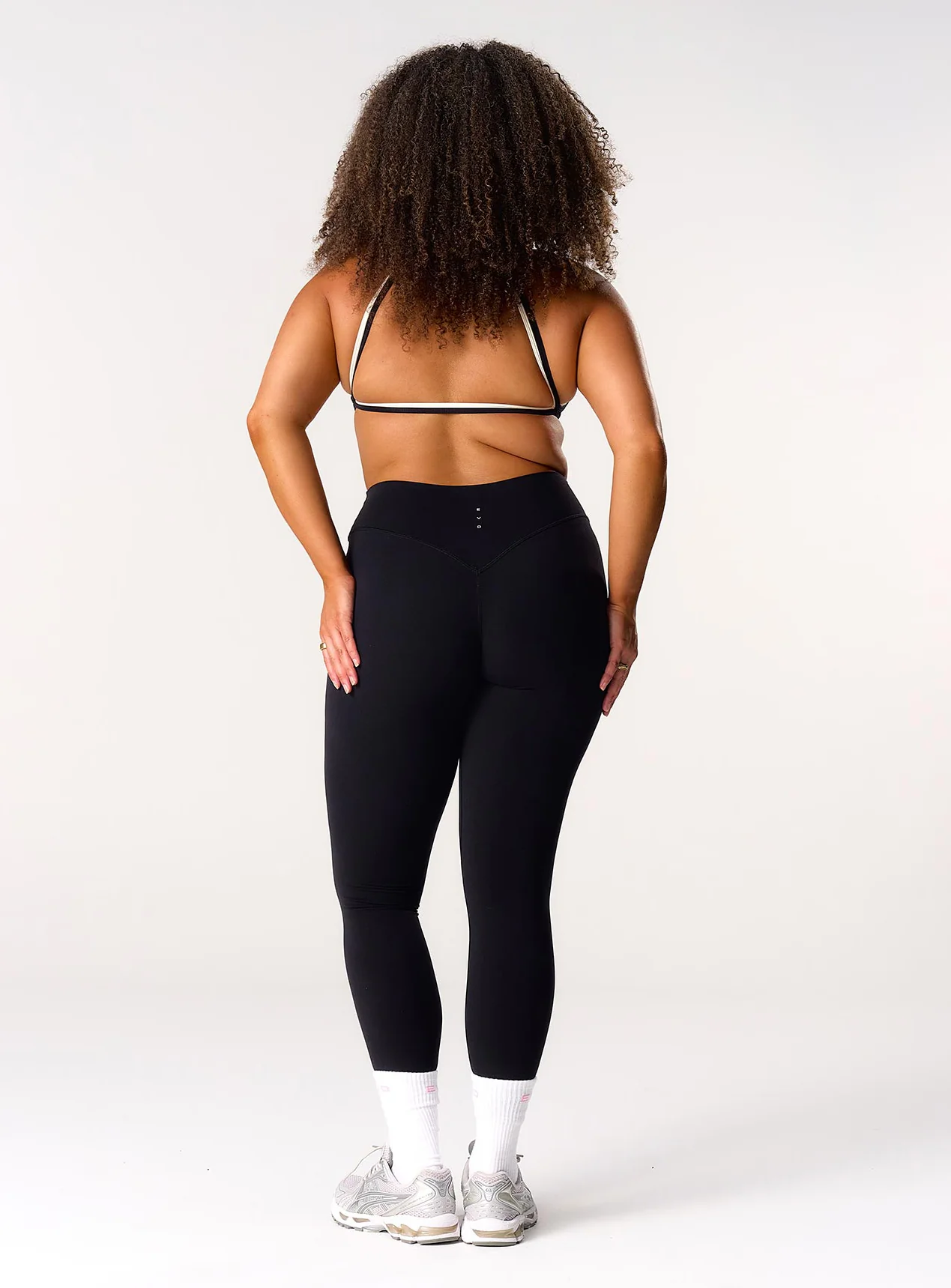 Cloud Compression Leggings - Black - Image 5