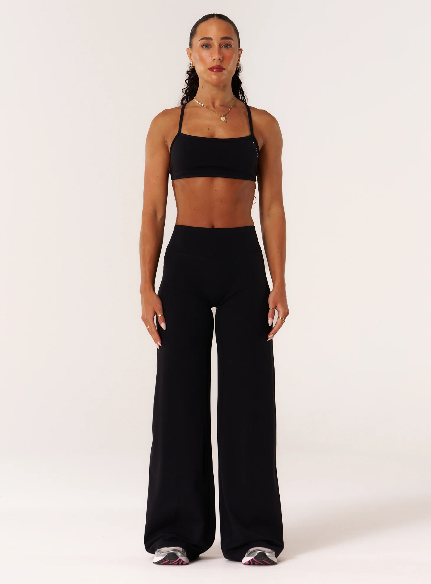 Cloud Compression Square Back Bra - Black - Image 4