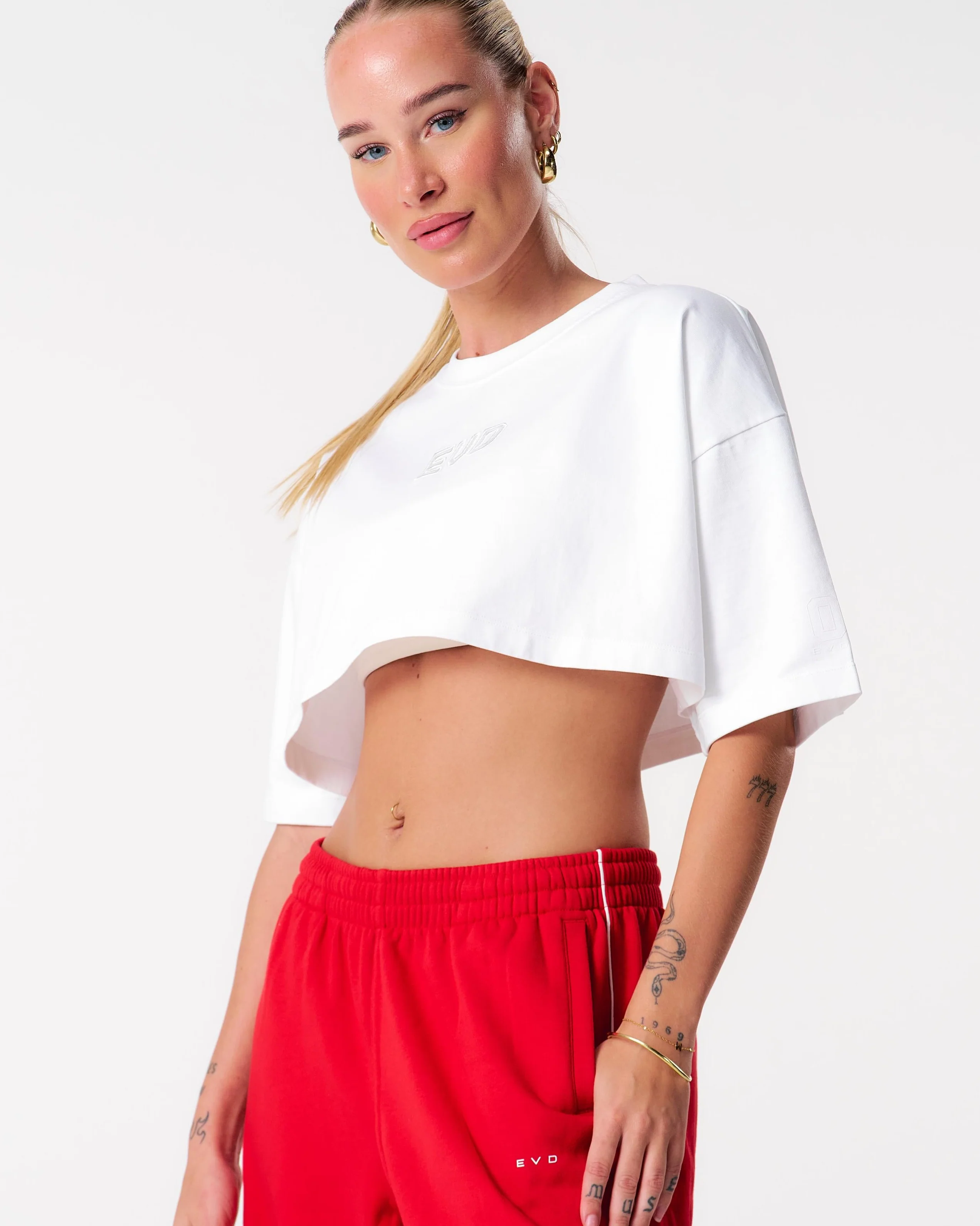 Core Oversized Crop Tee - White - Image 4