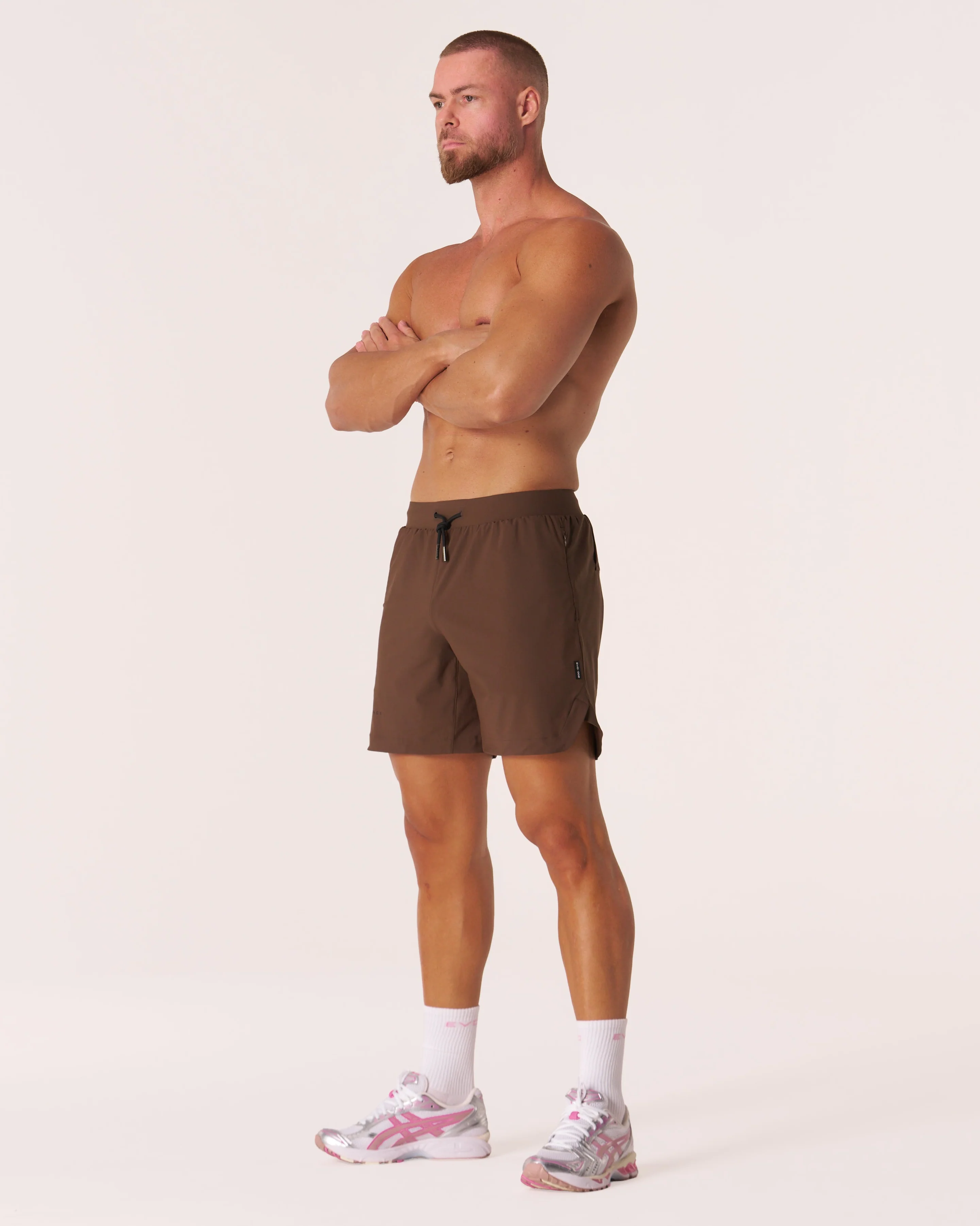 EVDNCE Form 7" Training Shorts - Chocolate - Image 3