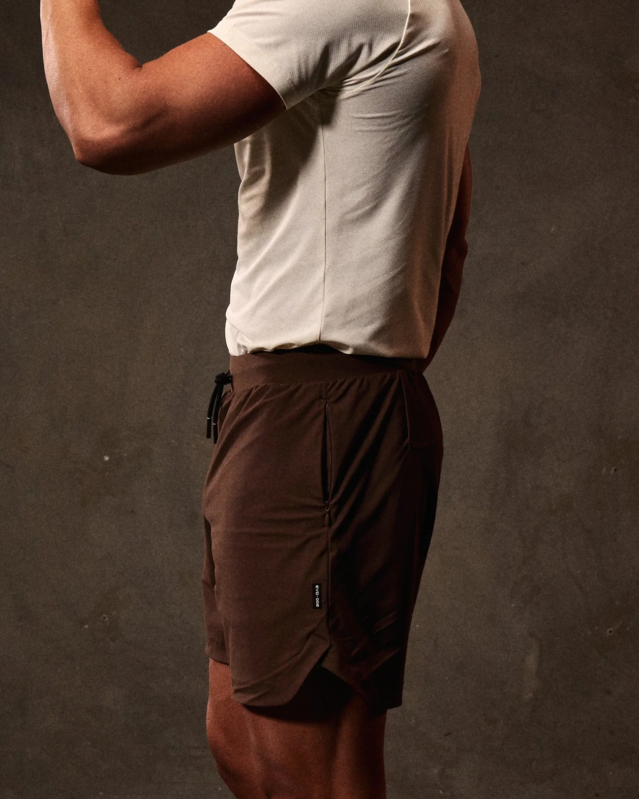EVDNCE Form 7" Training Shorts - Chocolate - Image 7